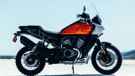 Harley-Davidson präsentiert seinen ersten Adventure-Tourer und seinen ersten Streetfighter sowie den neuen Revolution Max Motor