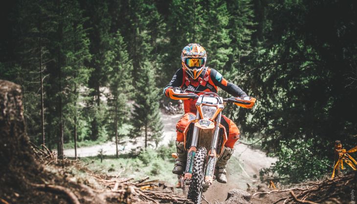 Am 01.04.2026 wird die Anmeldung für das Roots of Türnitz 2026 geöffnet - kombiniert mit Red Stag bedeutet es 3 Tage Enduro fahren - auf den leiwanden Geländen in Rohr und in Türnitz sind das definitiv ein Pflichttermine!