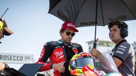 Mit dem achten Saison Event in Donington Park, ging die Supersport Weltmeisterschaft nach einer eimonatigen Pause weiter.