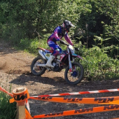 Tristan Schabernig triumphiert in Šoštanj – Kontrolliert zum Doppelsieg!