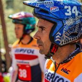 Toni Bou – der „König des Trials“ – hat einen unglaublichen 38. Weltmeistertitel errungen. Mit nationalen und Mannschaftstiteln hält Bou insgesamt 67 Wettbewerbstitel!