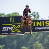  Julien Beaumer vom Red Bull KTM Factory Racing Team sicherte sich am Samstagnachmittag beim 7. Lauf der AMA Pro Motocross-Meisterschaft 2026 in Spring Creek seinen ersten 250MX-Gesamtsieg in seiner Karriere. 
