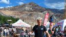Auch Big Bikes Rider werden am Red Bull Erzbergrodeo glücklich - wie Maxi, der von Hard Enduro in die 2 Zylinder Klasse gewechselt ist und dort echt happy ist.