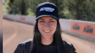 In der Österreichischen Meisterschaft Supermoto-Street-Kategorie fuhr Yasmin Poppenreiter zwei solide dritte Plätze ein – jeweils hinter den internationalen Spitzenfahrern Luca Göttlicher (Deutschland) und Zoltan Kovacs (Ungarn). Damit sicherte sie sich in der Gesamtwertung den Podiumsplatz hinter den beiden Gastfahrern.