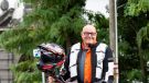 Mittlerweile versteht es sich von selbst: Die Tradition der Biker-Fahrt mit Intendant Wolfgang Böck zu den Schloss-Spielen Kobersdorf wird jede Saison gelebt und zählt bei einer Vielzahl von Bikern zu den Höhepunkten des „Motorsommers“.