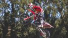 Die Einführung der Beta-Motocross-Modellreihe 2027 bringt das mit Spannung erwartete Debüt der RX 250 4T mit sich.