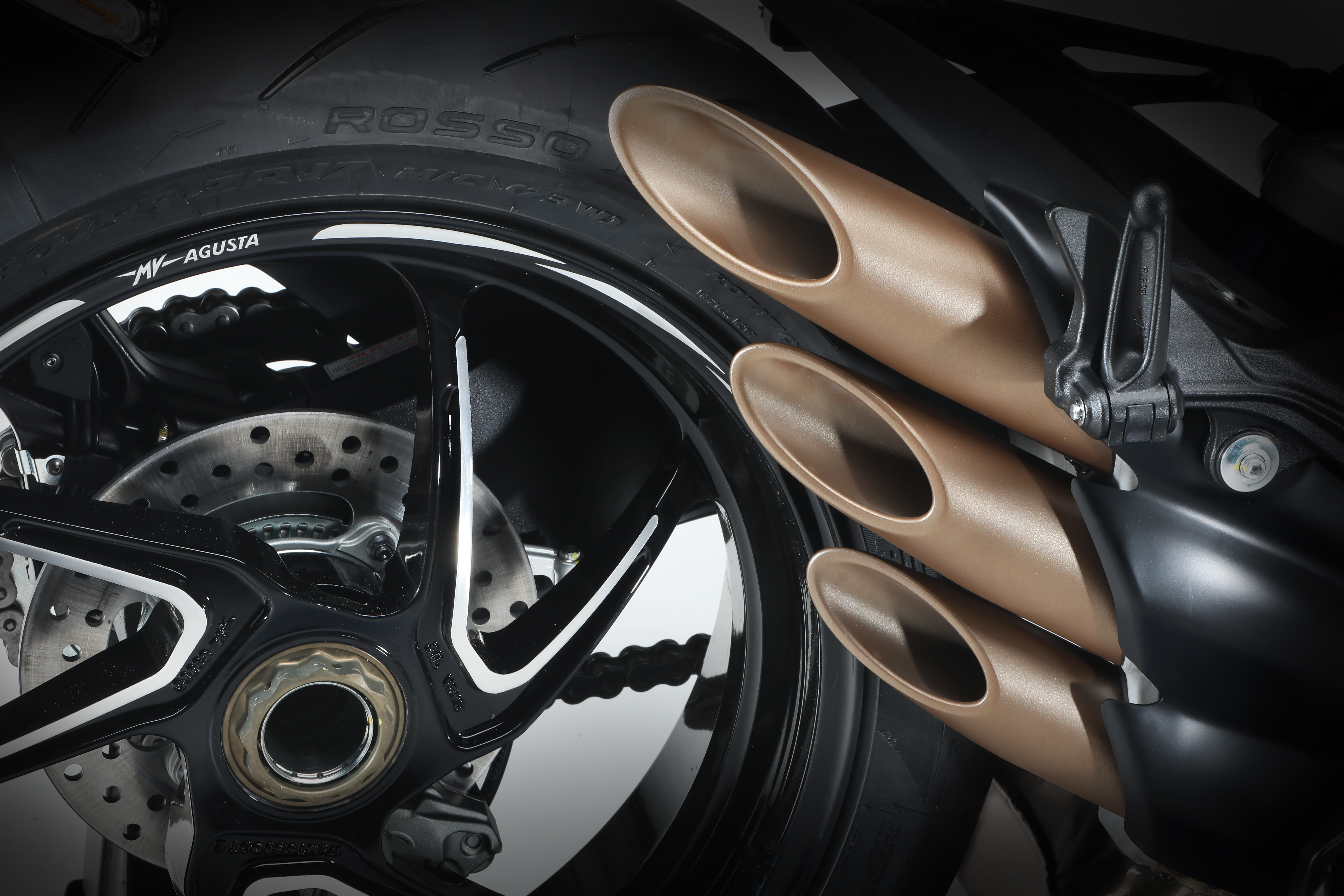 MV Agusta Brutale 800 RR SCS and Dragster 800 RR SCS