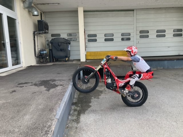 philPhilipp Schmidt - Urban Trial mit GasGas TXT Racing 125