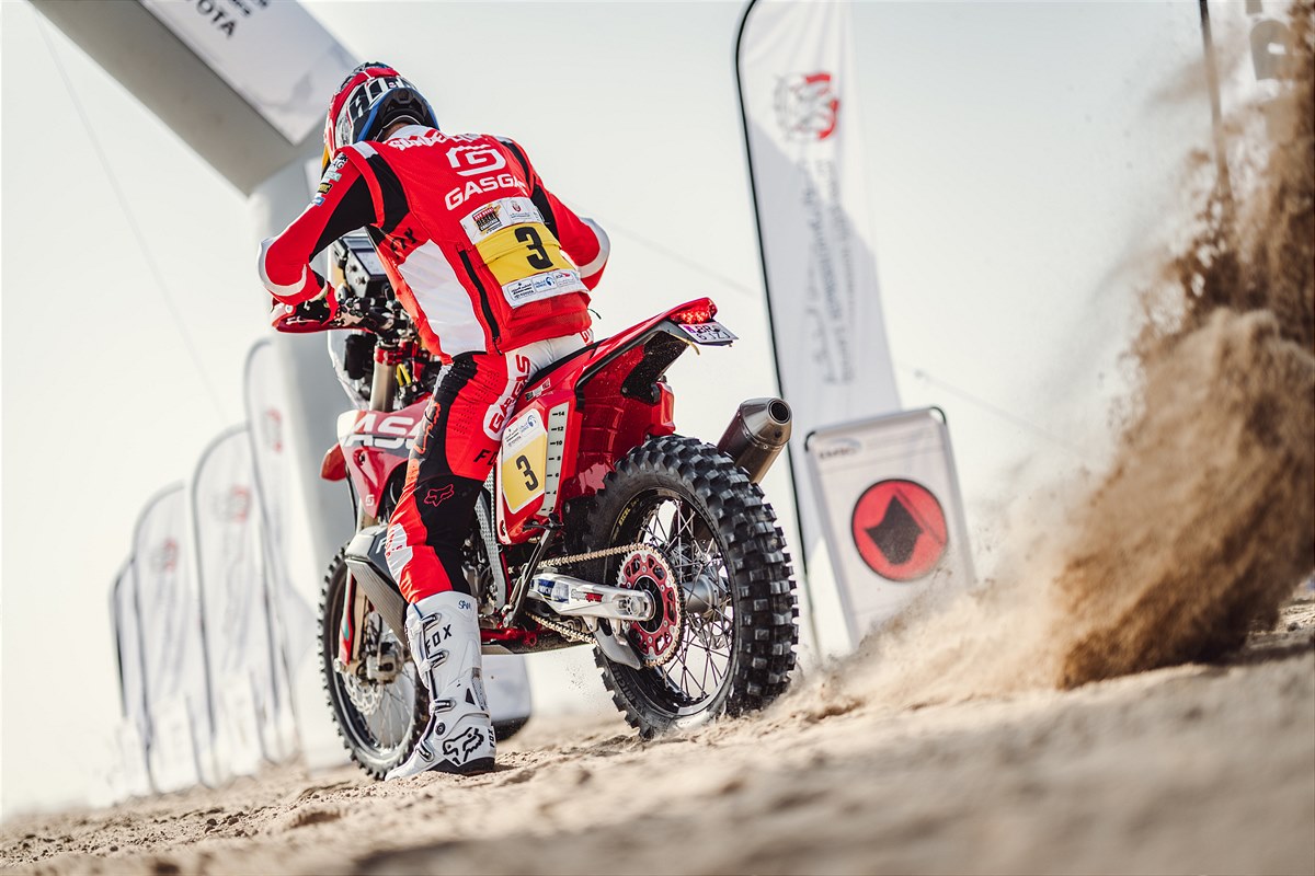 Abu Dhabi: Sunderland gewinnt erste Etappe