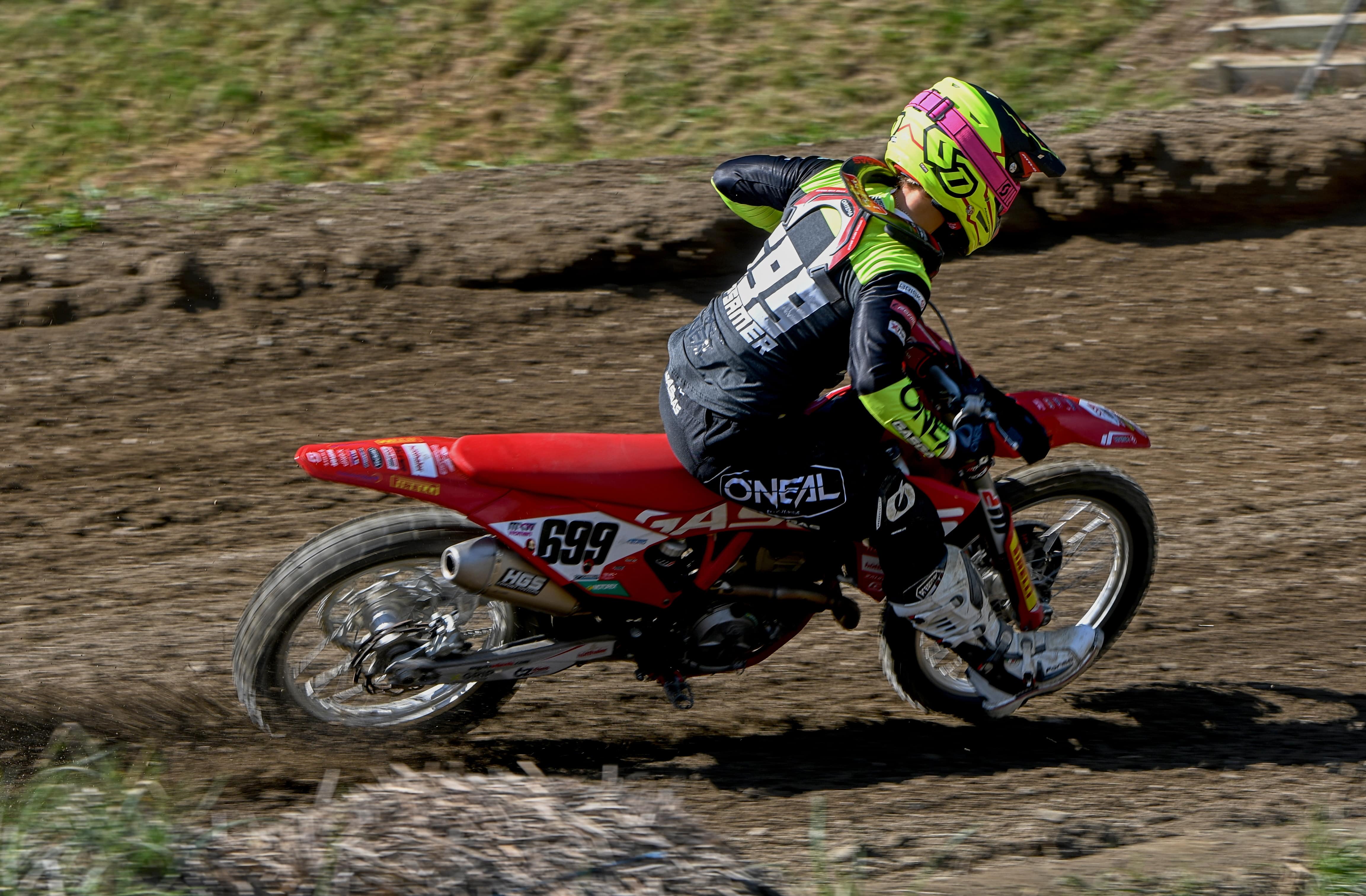 Elena Kapsamer - Race Pacov CZ Championship !