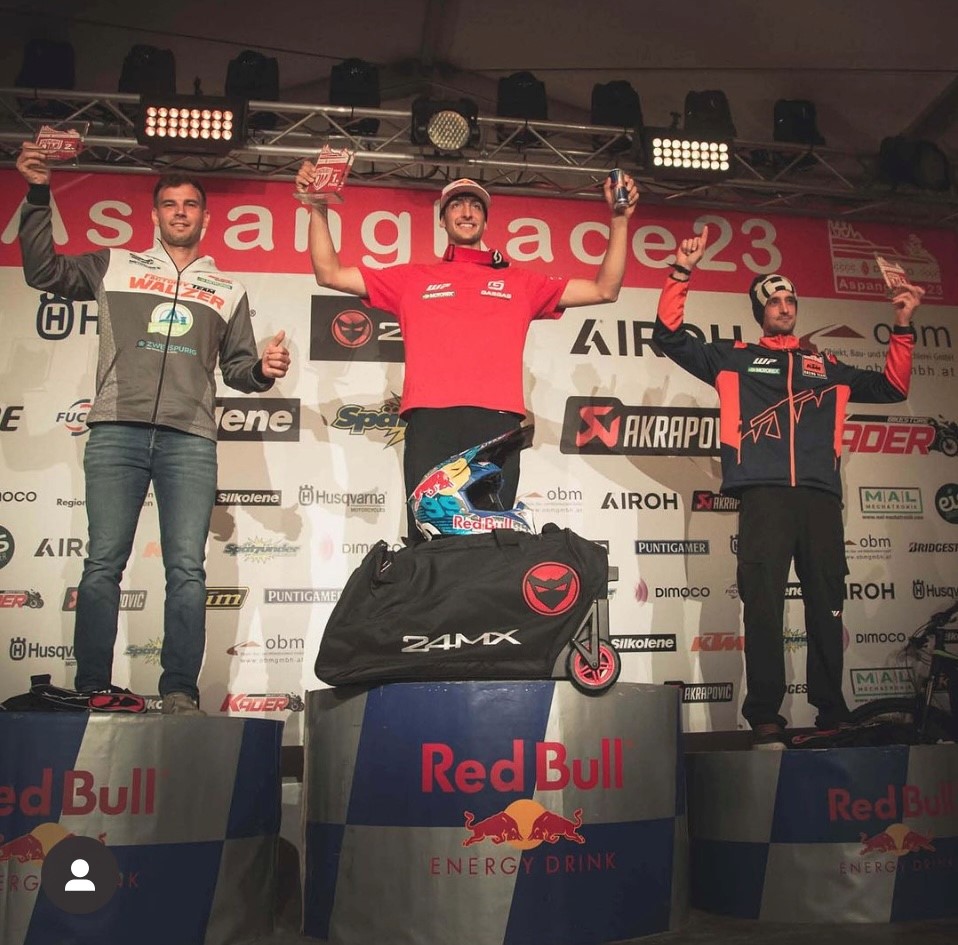 Zwei Enduro Staatsmeistertitel für die KTM Walzer Factory Piloten