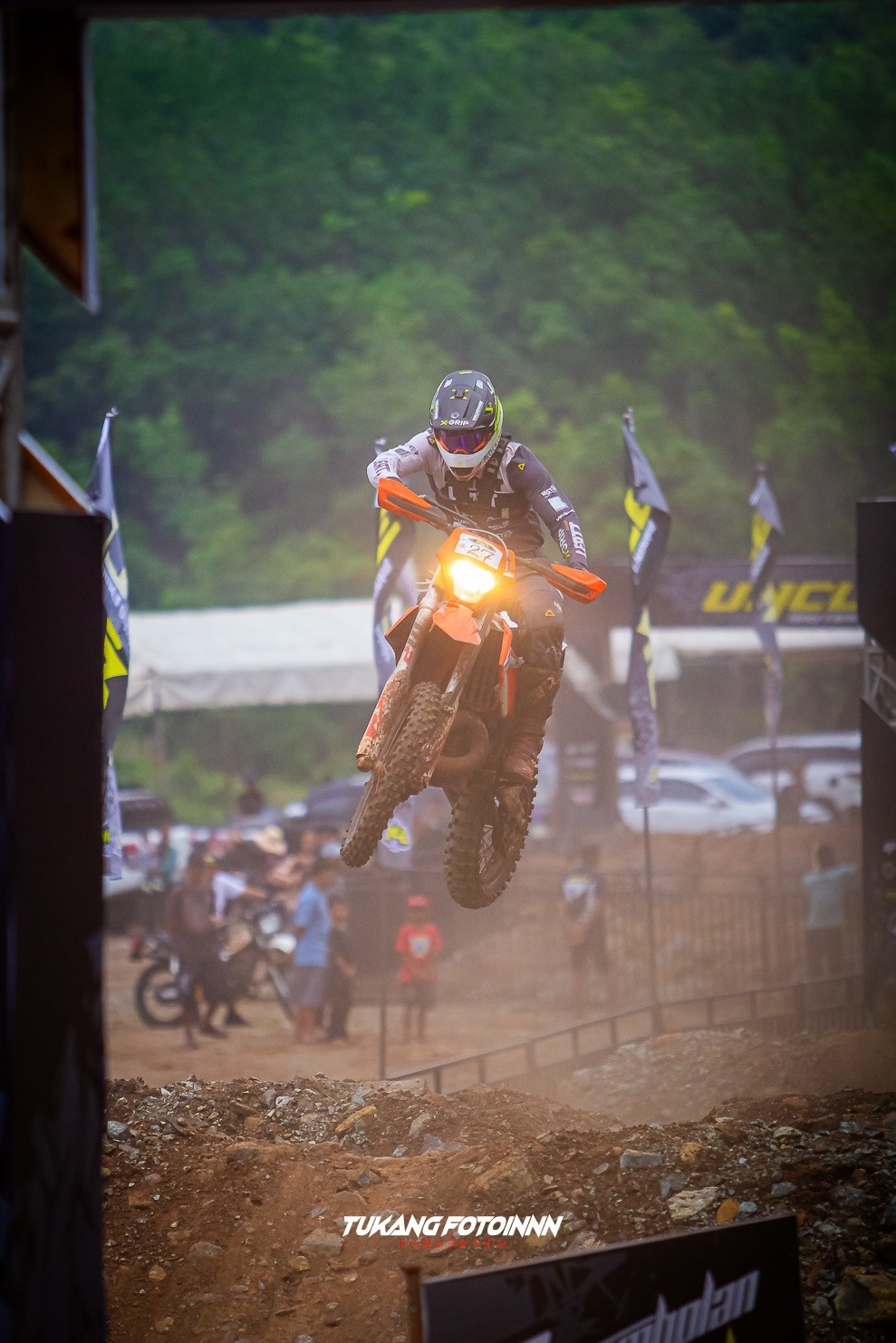 UNCLE Hard Enduro auf Borneo !