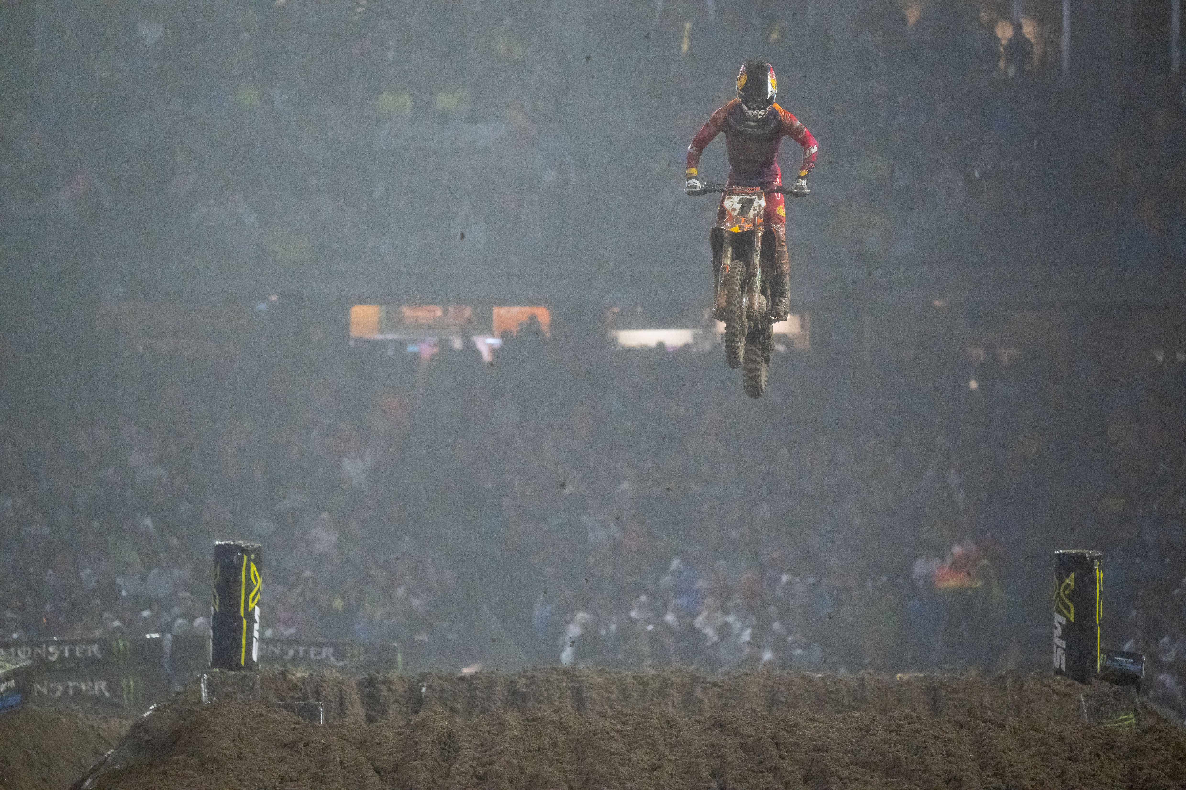 AMA Supercross Round2: Chase Sextons erster Sieg mit Red Bull KTM Factory Racing