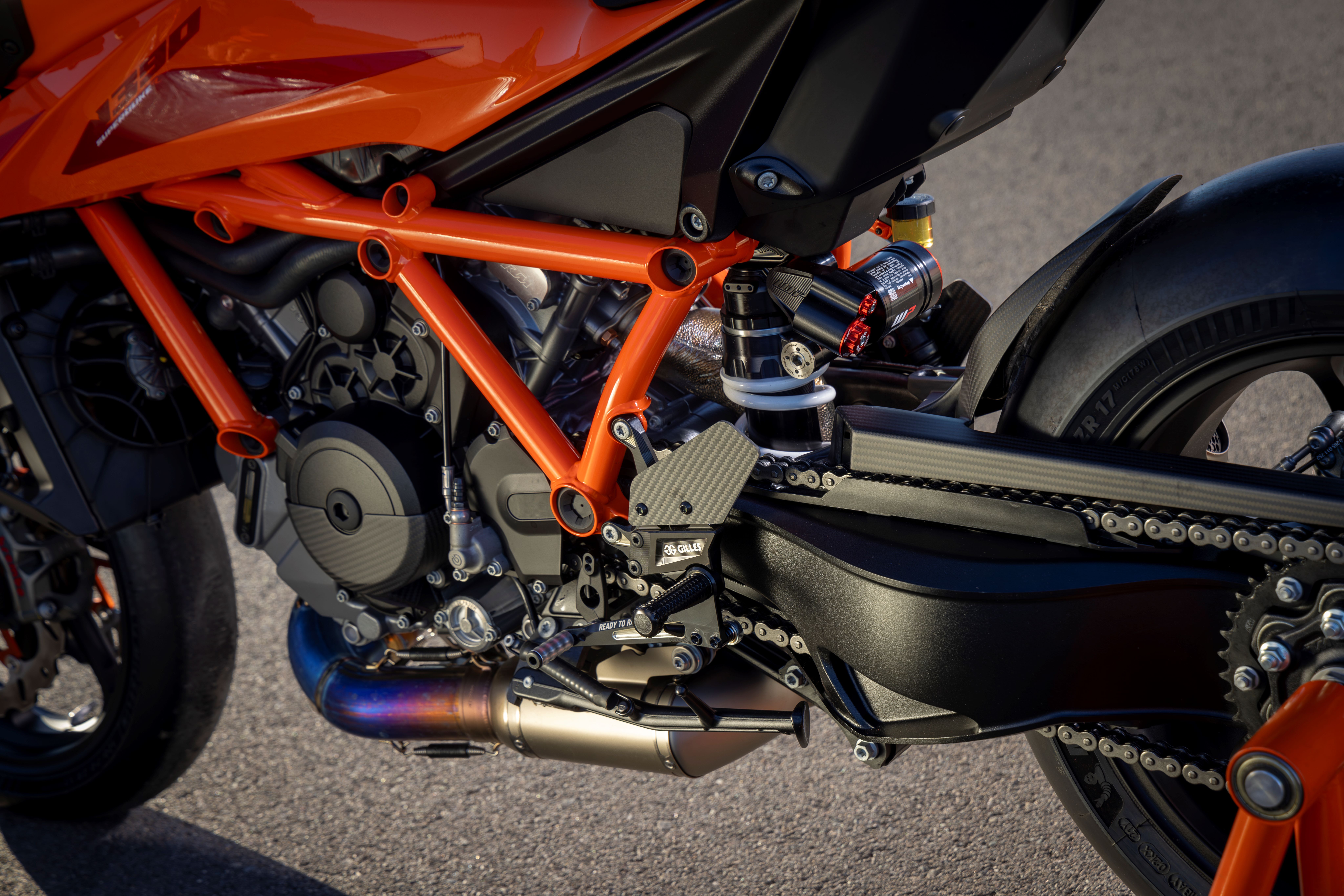 WP Suspension stellt pro components für KTM 1390 Super Duke R her