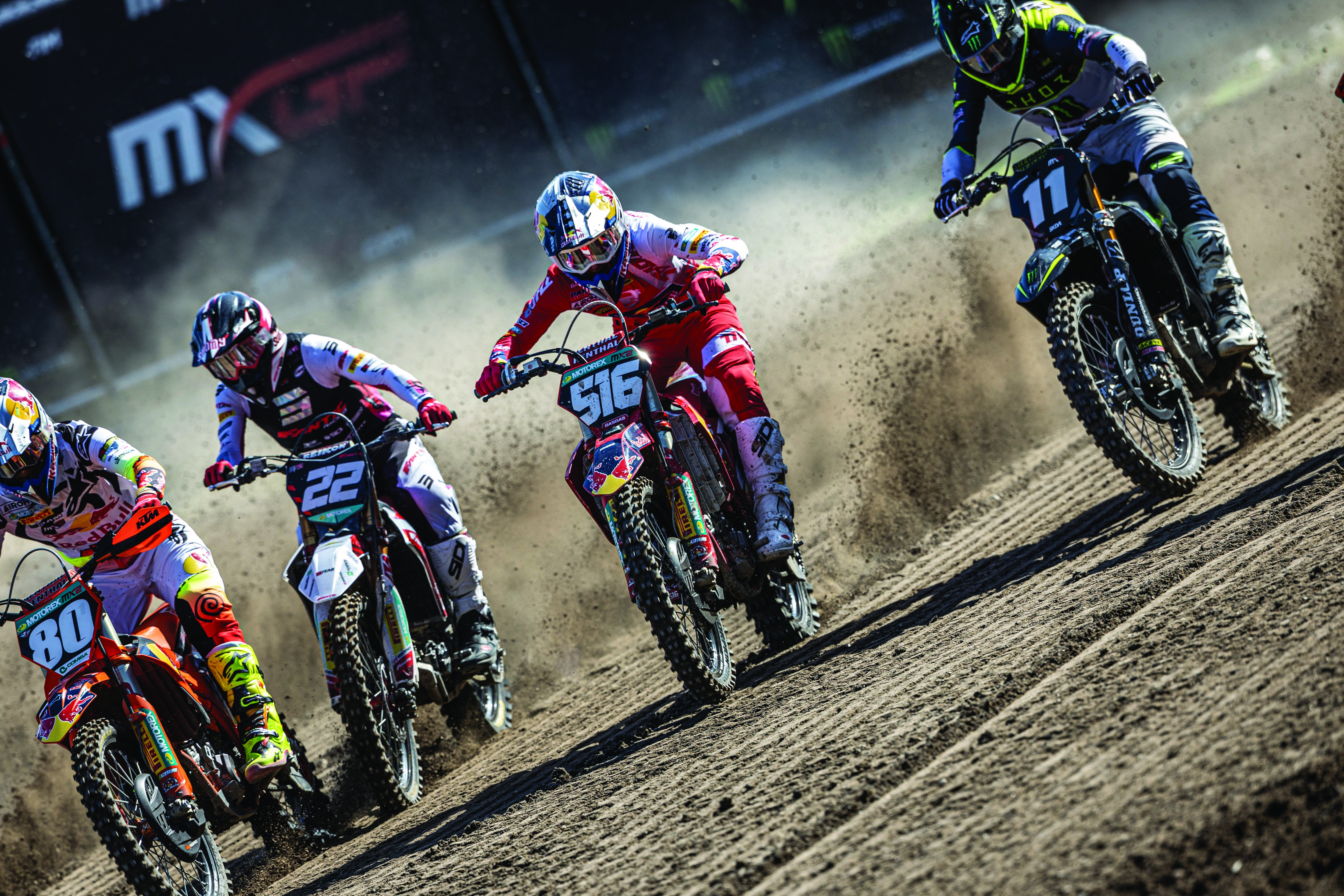 RED BULL GAS GAS Factory Racing triumphiert in Trentino