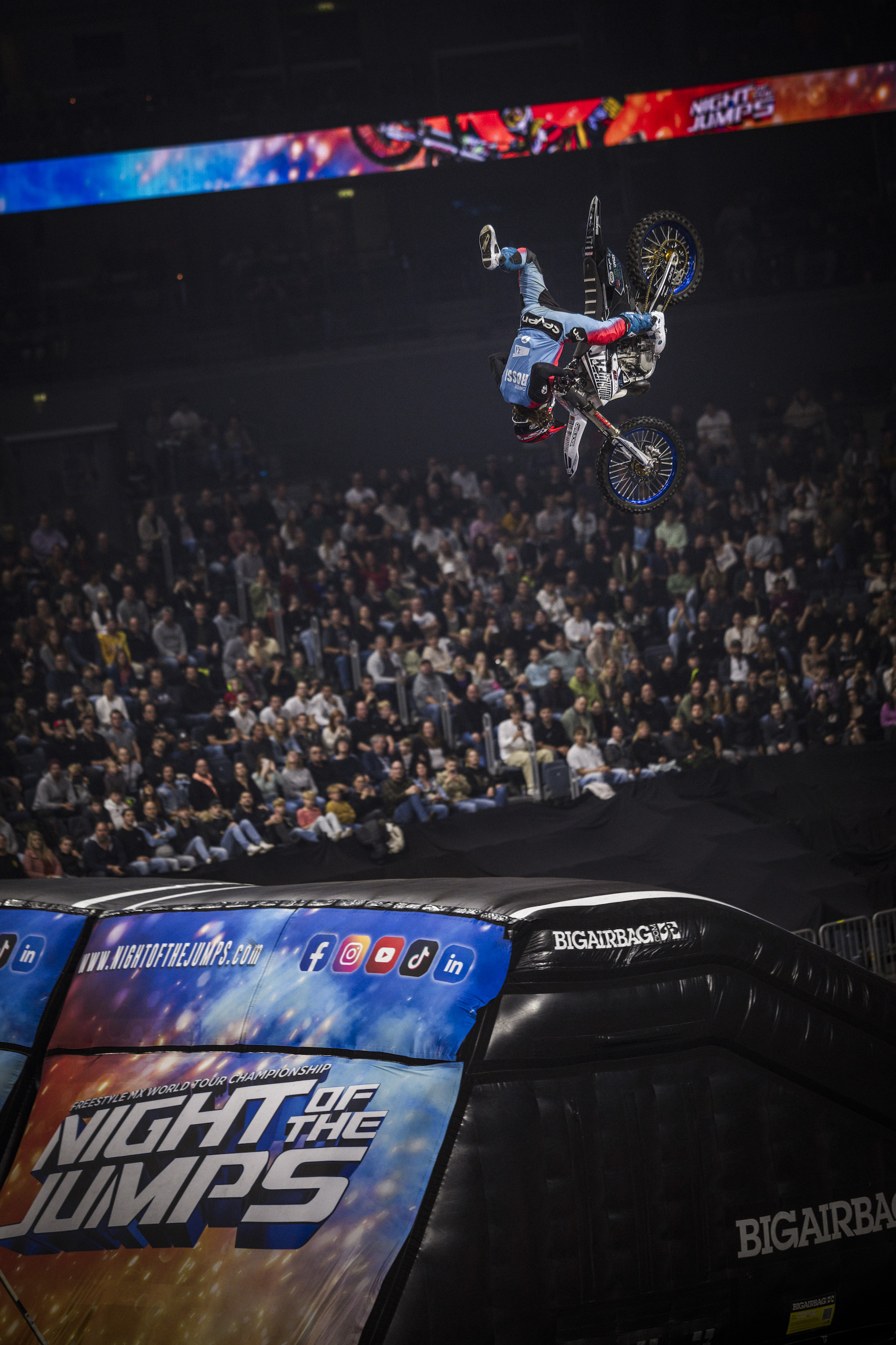 NIGHT of the JUMPs in Köln