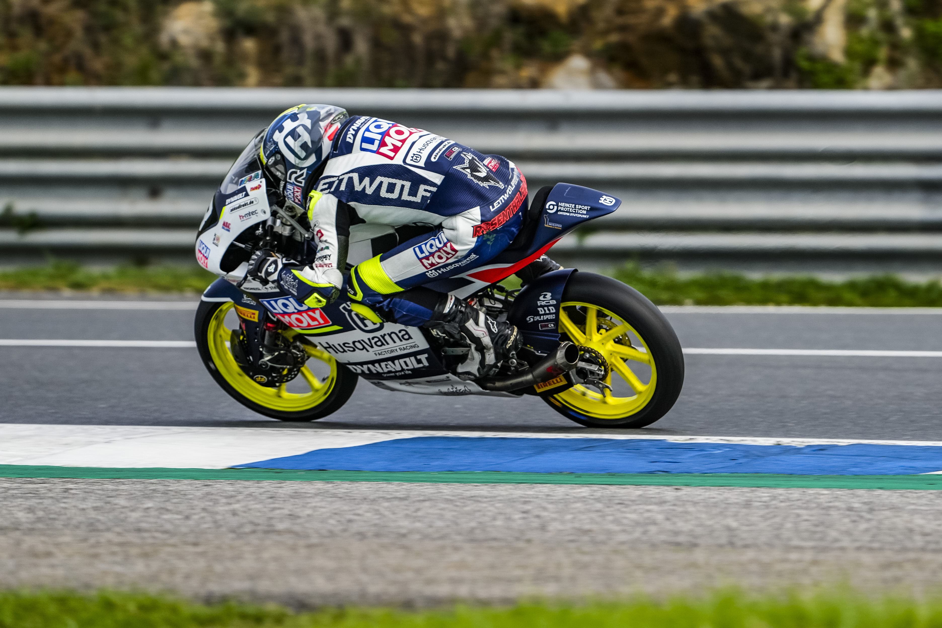 Jakob Rosenthaler beim Saisonabschluss der Junioren WM am  Podium