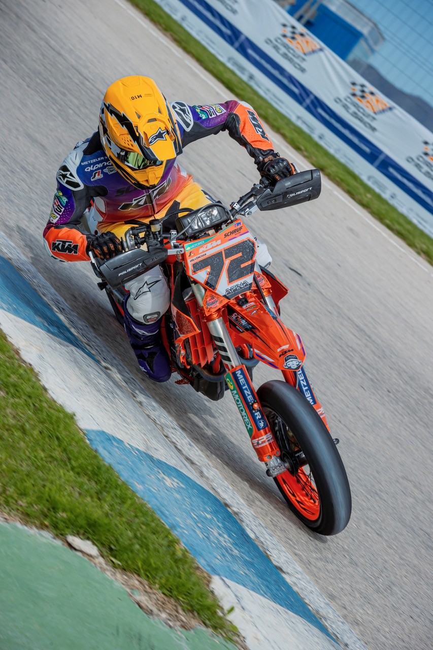 Starker Saisonauftakt für Lukas Höllbacher