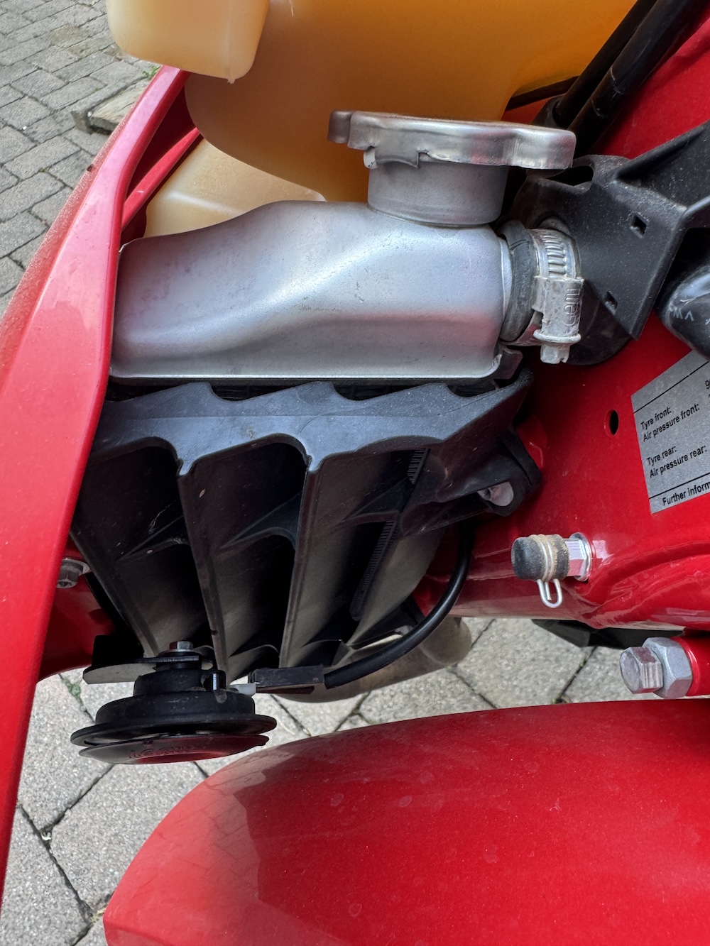 Kühlerschutz Gas Gas EC 350 f Oasis Rallye 2025 - Maria &amp; Luke