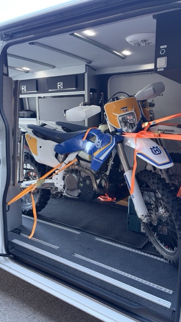 Dlouhy - Innenraum Umbau - Red Bull Erzbergrodeo - Crafter