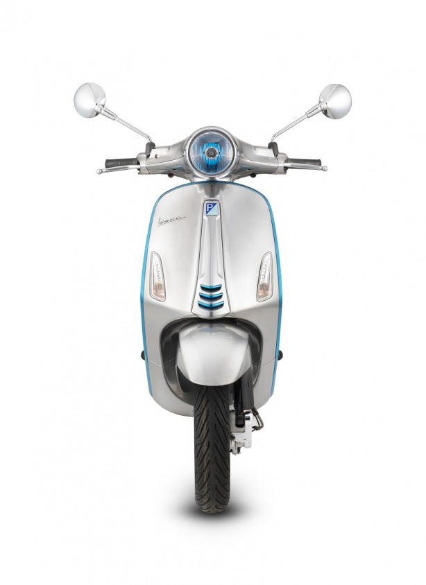 01_vespa_elettrica_front.jpg