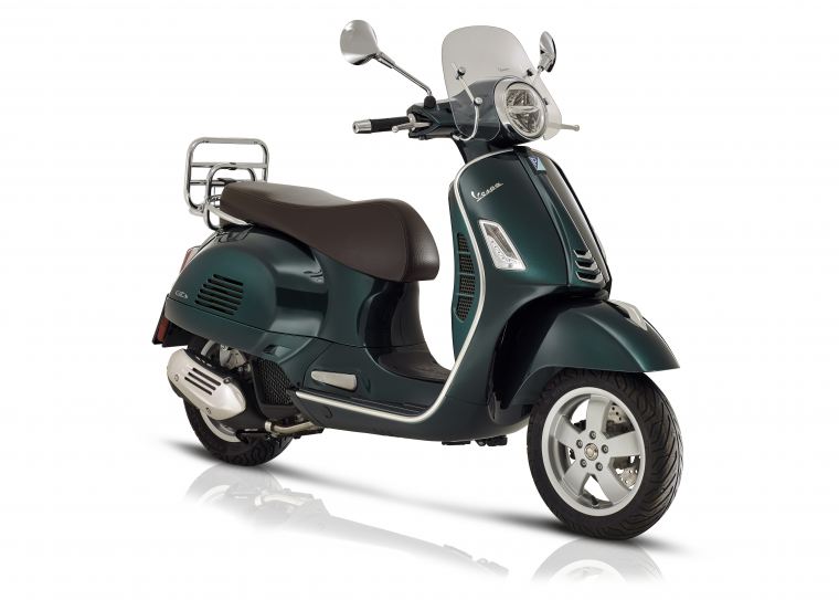 03%2520Vespa%2520GTS%2520Touring.jpg