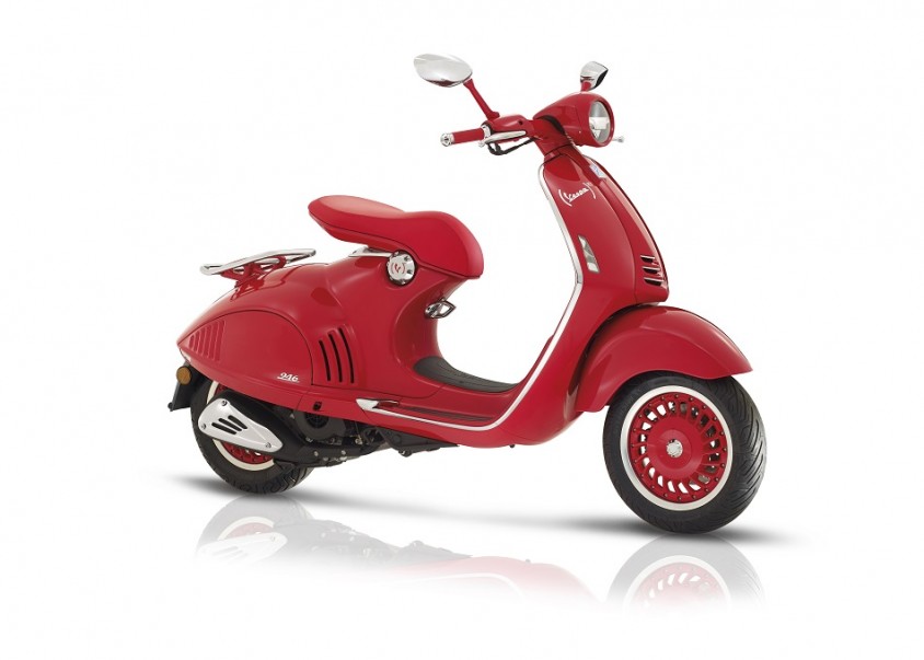 03_vespa_946_red.jpg