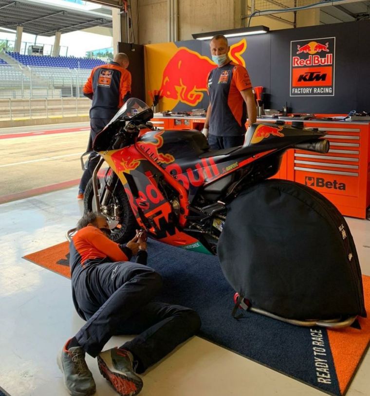 KTM