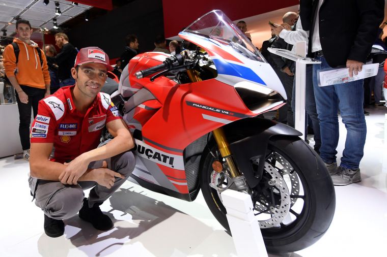 6_DUCATI_STAND_EICMA2018_UC69491_High.jpg