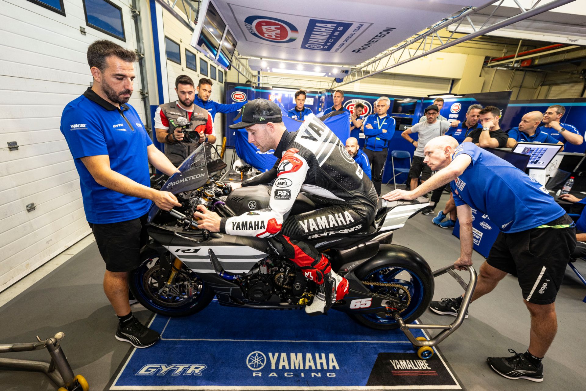 yamaha