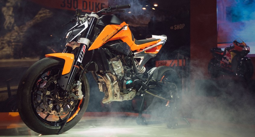 ktm_790_duke_prototype_2_0.jpg