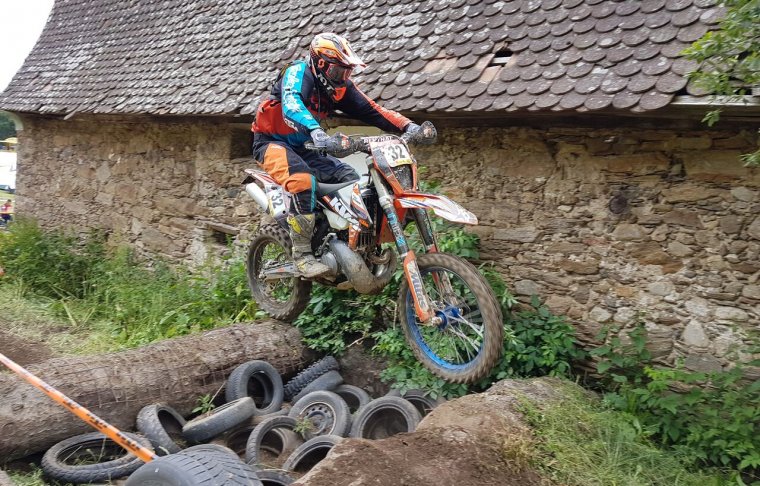 philipp_schneider_perchau_2(c)Mario_Meissnitzer_Enduro_Austria_preview.jpeg