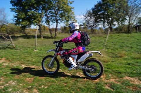 Clara Wiltschke - Enduro Fahrerin