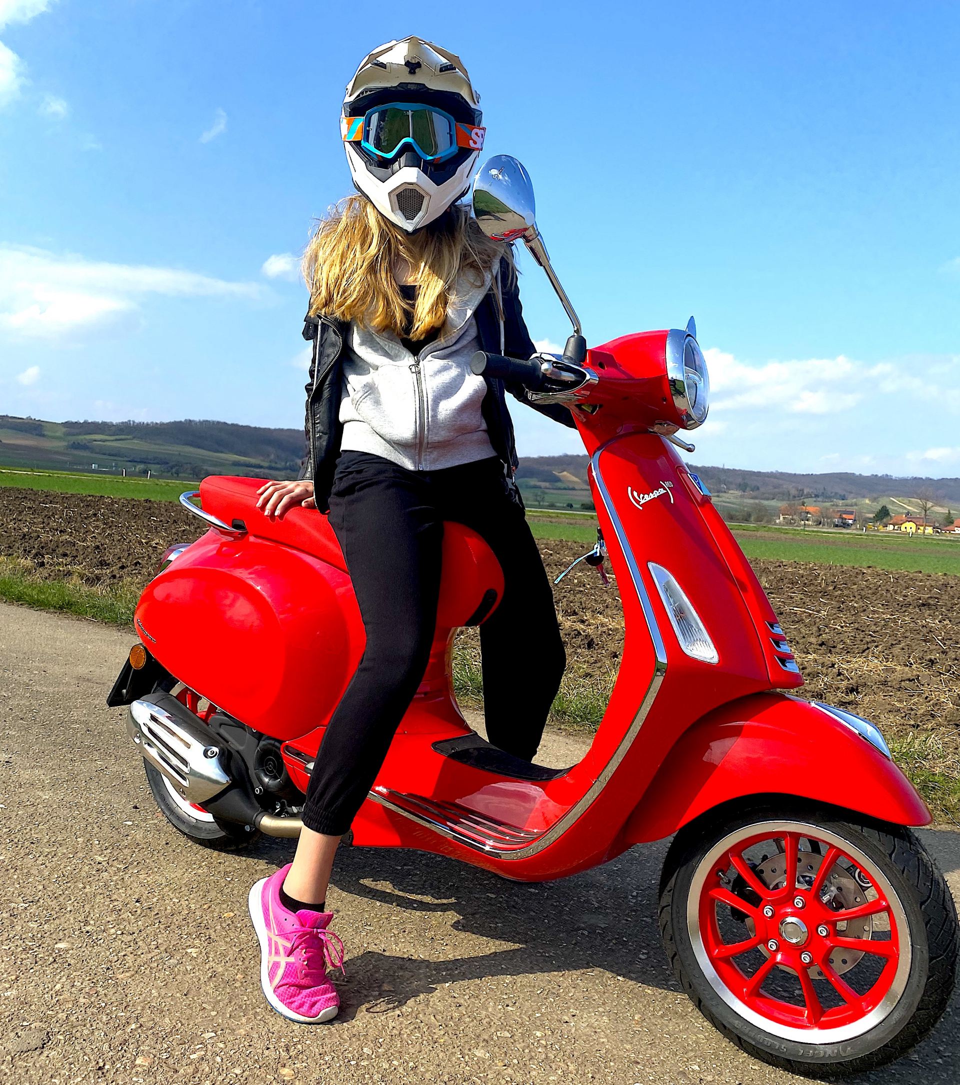 Meine Motec Primavera RED Vespa aus Villach ist einfach nur geil