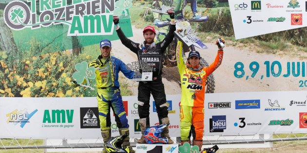 podium_WESS-2018-Rnd3_8871-1600x800.jpg