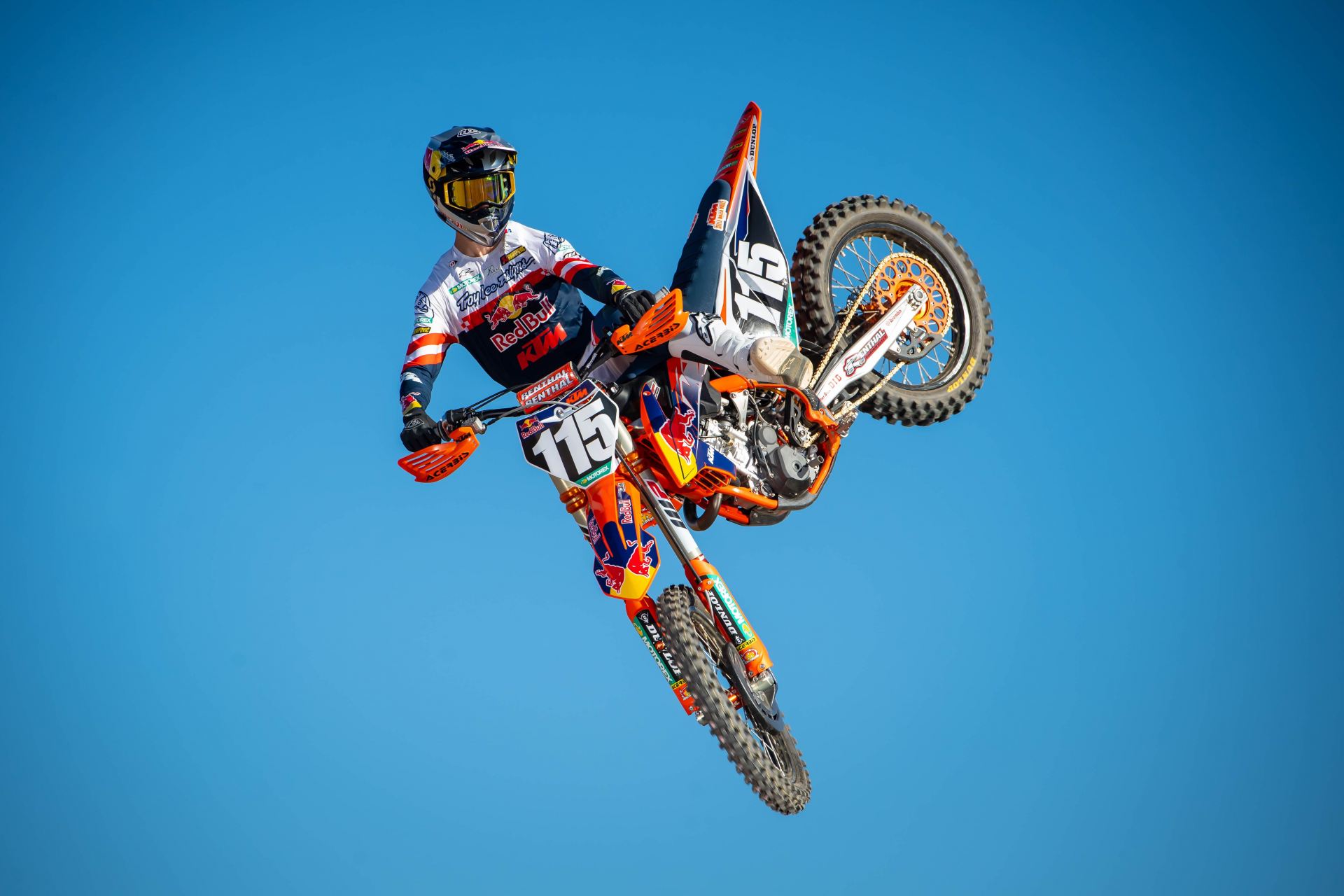 RED BULL KTM: Mit 3 Werksfahrern in die kommende Supercross Saison !