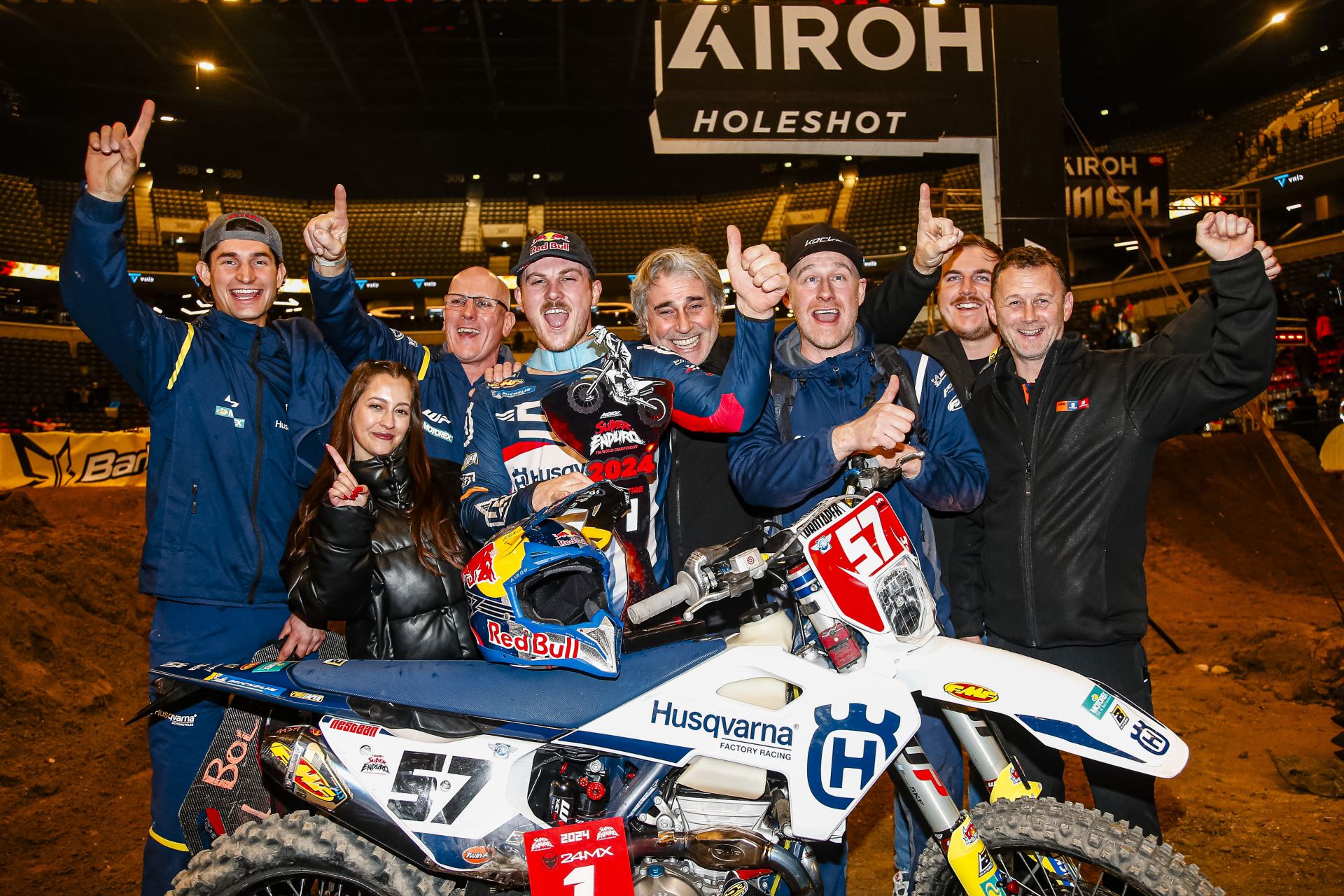 Superenduro Budapest: Billy Bolt sichert sich fünften Sieg in Folge