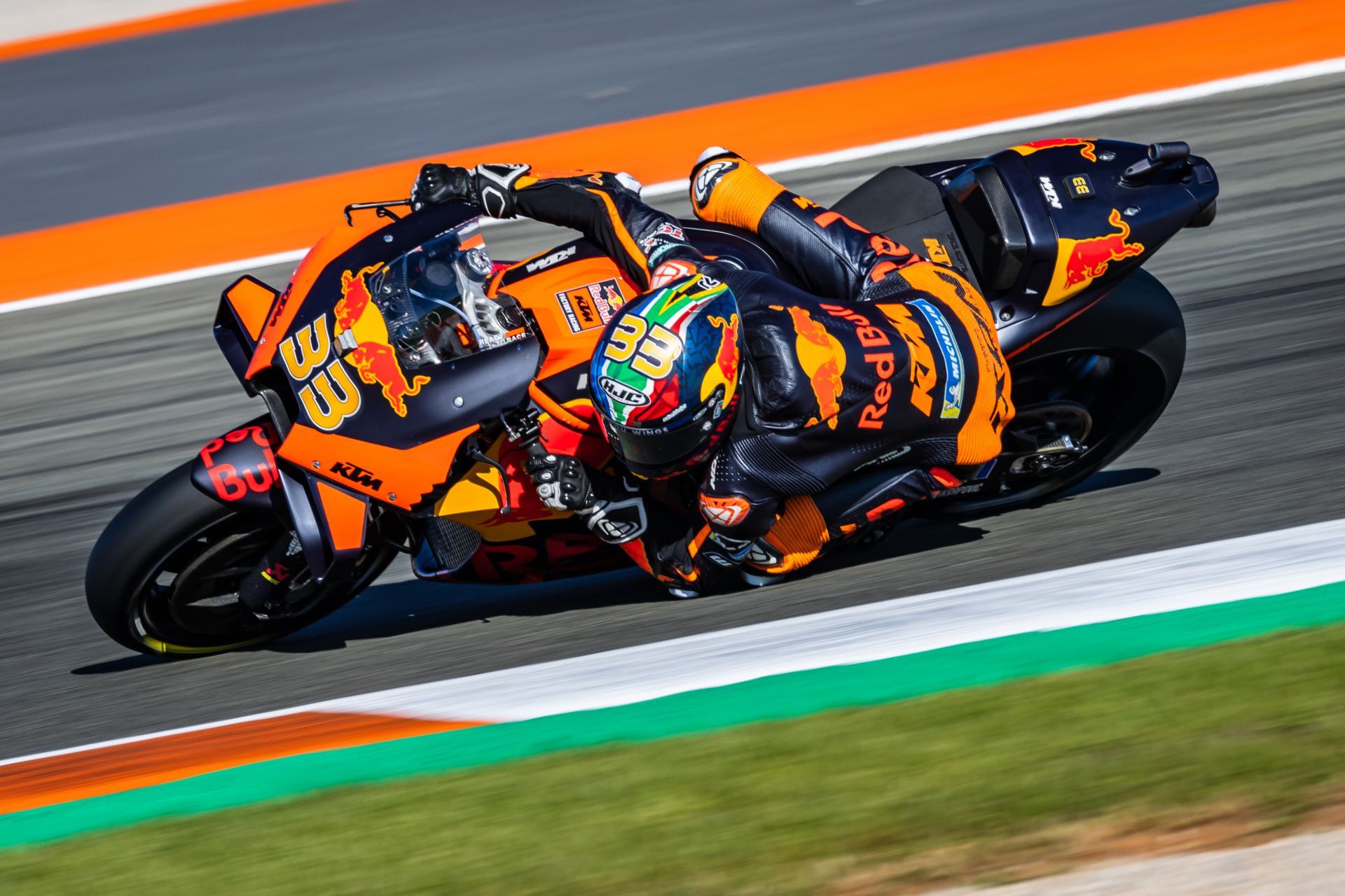 KTM : Red Bull KTM Factory Racing holt 2021 den 5 WM-Titel 