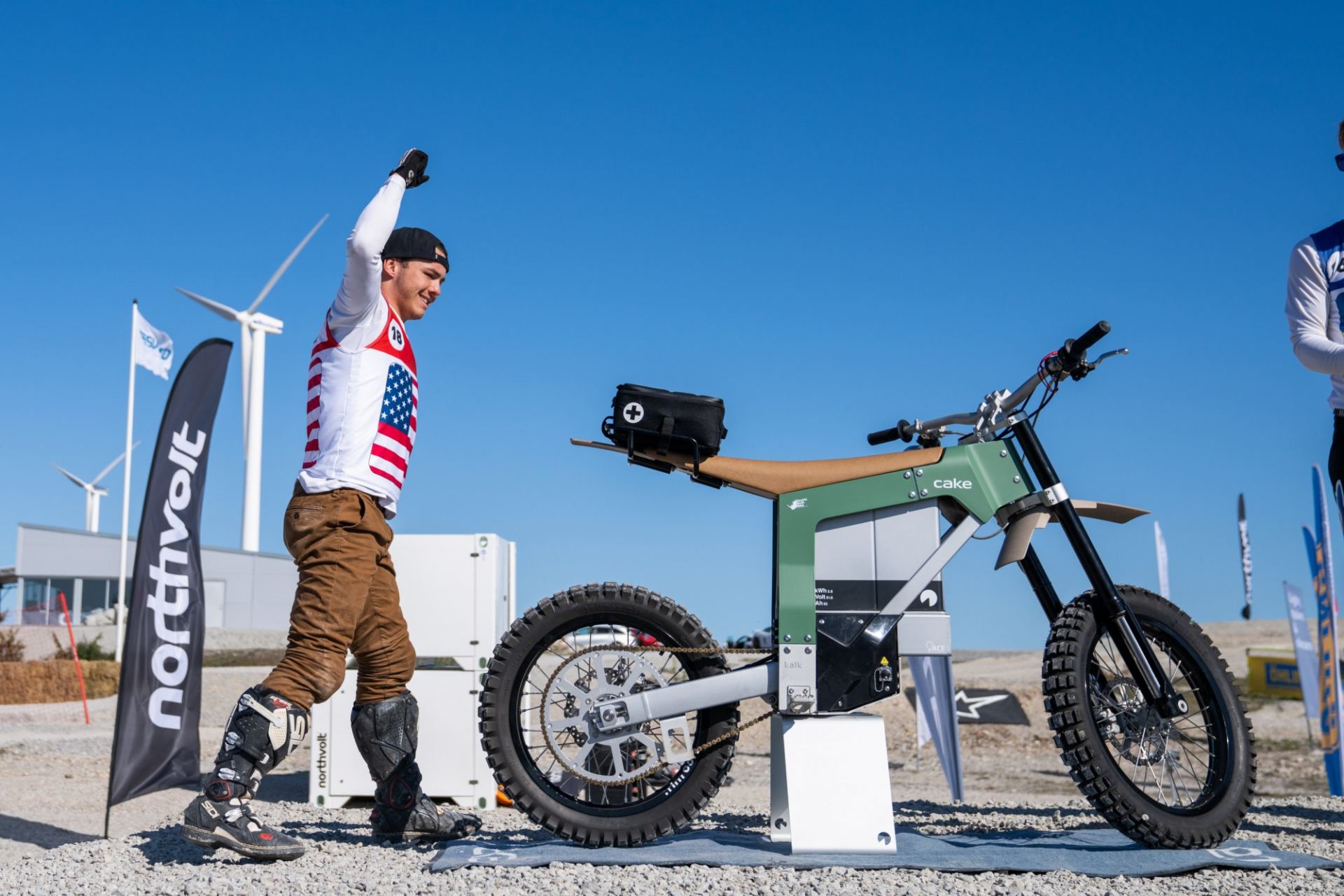 Cake präsentiert eine Elektromotorrad-Rennserie