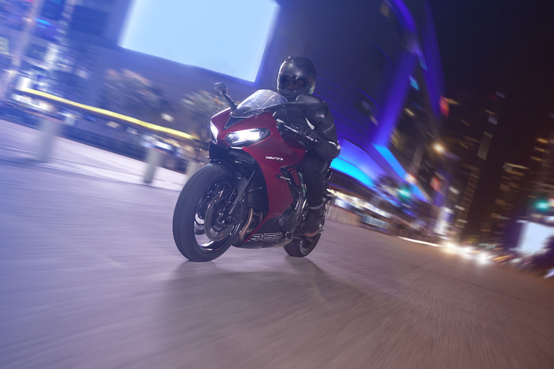 TRIUMPH präsentiert die neue Daytona 660