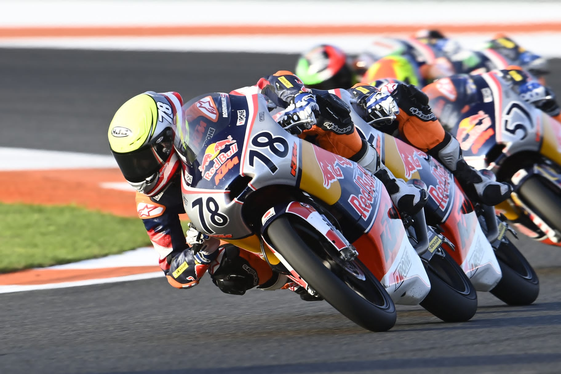 Jakob Rosenthaler: Gutes Saisonfinale im Red Bull MotoGP Rookies Cup 2022 !