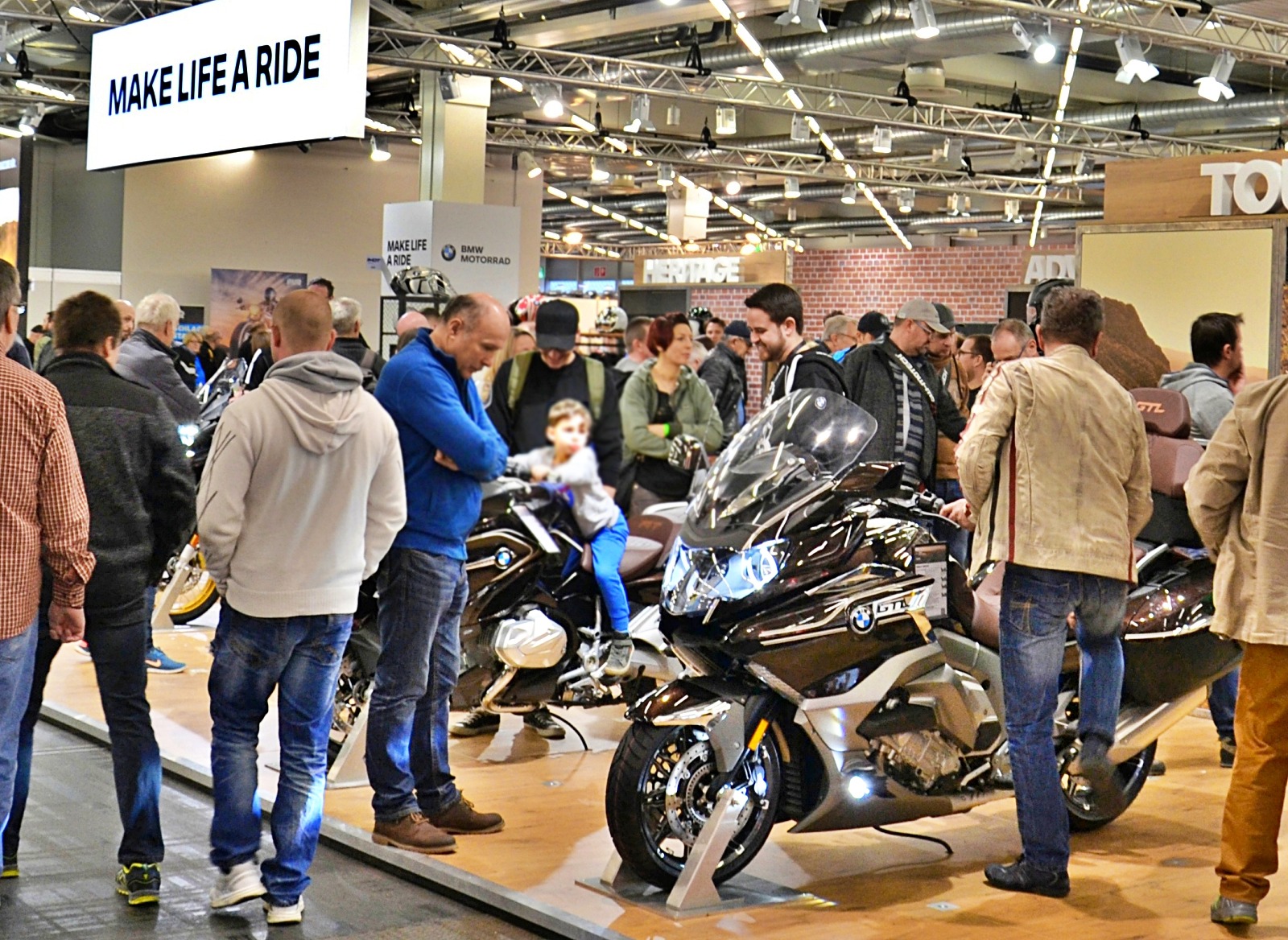 iMOT: Alles für die Motorrad-Saison 2023