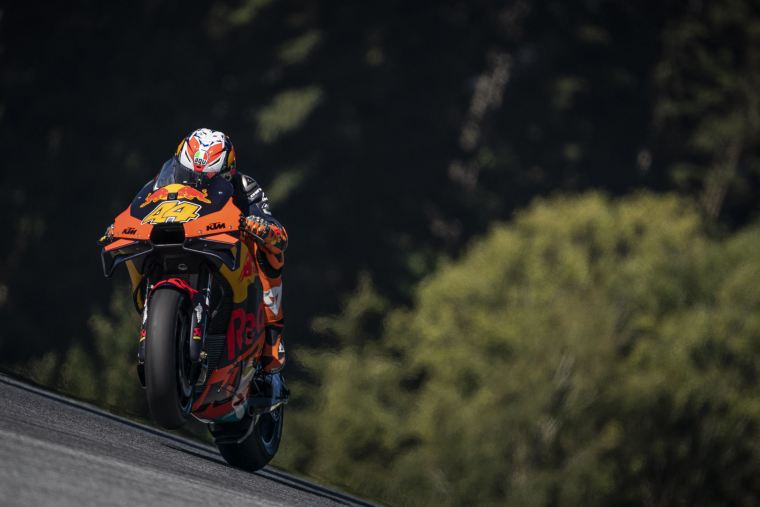 Ducati legt am Red Bull Ring vor und KTM schlägt zurück !