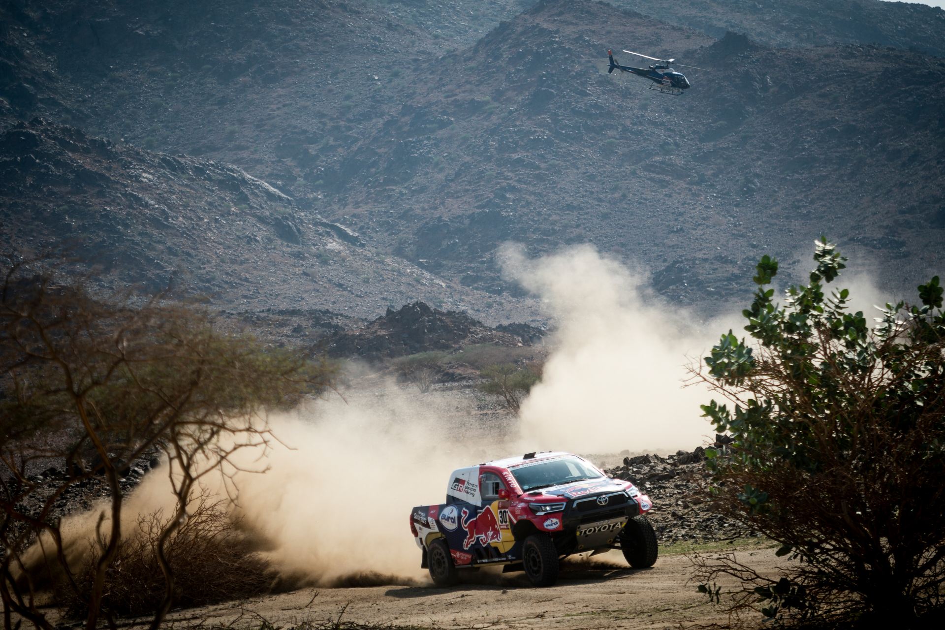 Nasser Al-Attiyah setzt beim Prolog der Rallye Dakar ein Zeichen
