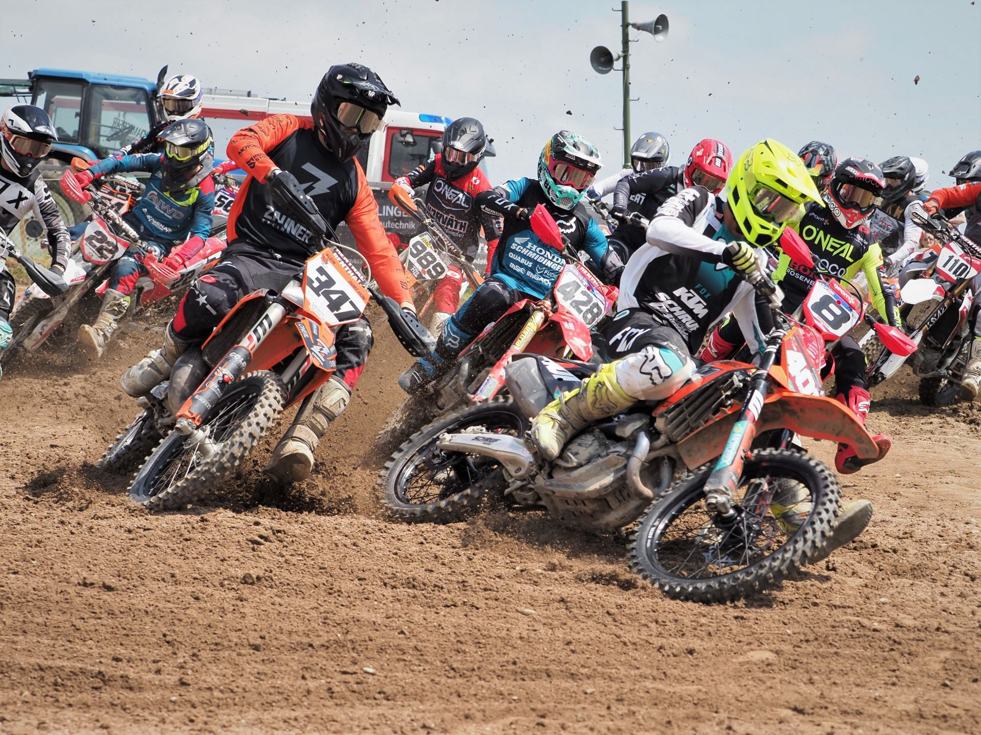 Mega-Stimmung beim Motocross in Imbach