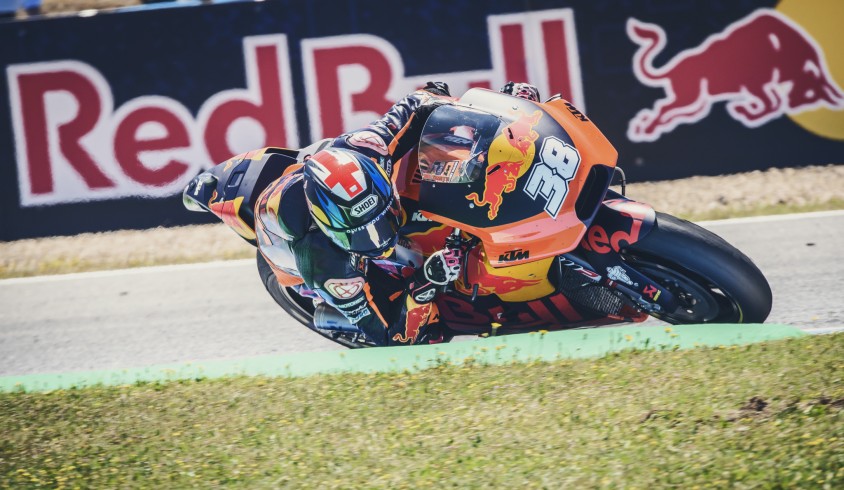 bradley_smith_ktm_rc16_jerez_2017.jpg