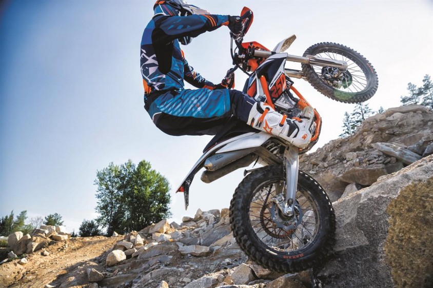 ktm_freeride_250_f_my_2018_action_01.jpg