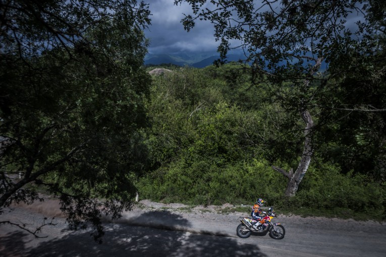 matthias_walkner_ktm_450_rally_etappe_3_4_dakar_2016_c_marcin_kin.jpg