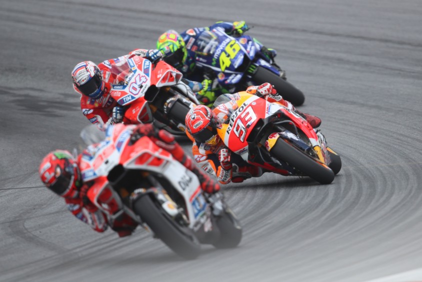 motogp_aut_2017_action_c_gepa_pictures_red_bull_content_pool.jpg