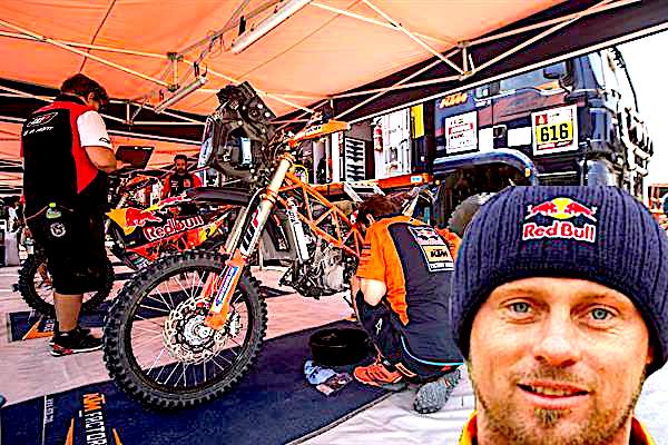 red_bull_ktm_rally_factory_racing_-_dakar_rally_2018.jpg